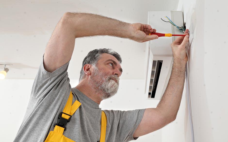 électricien de maintenance Montreuil